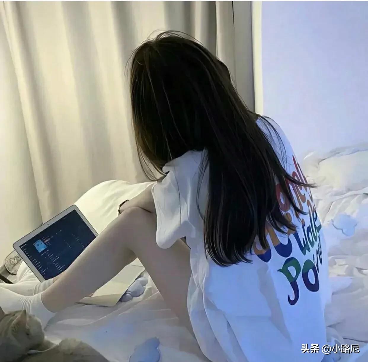 最新韓版女生頭像，側臉與背影之美，與自然風景的浪漫邂逅