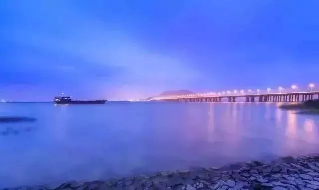 澳門一碼一肖一待一中四不像,高效運行支持_交互版33.956