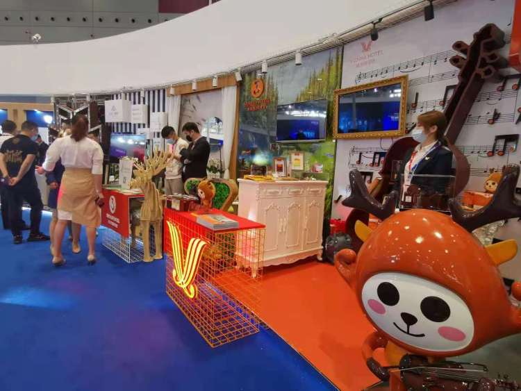 2024新澳門正版免費大全,穩固執行戰略分析_超高清版23.712