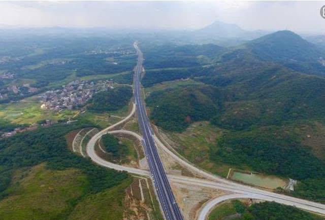 山東新臺高速最新動態(tài)更新,最新消息匯總