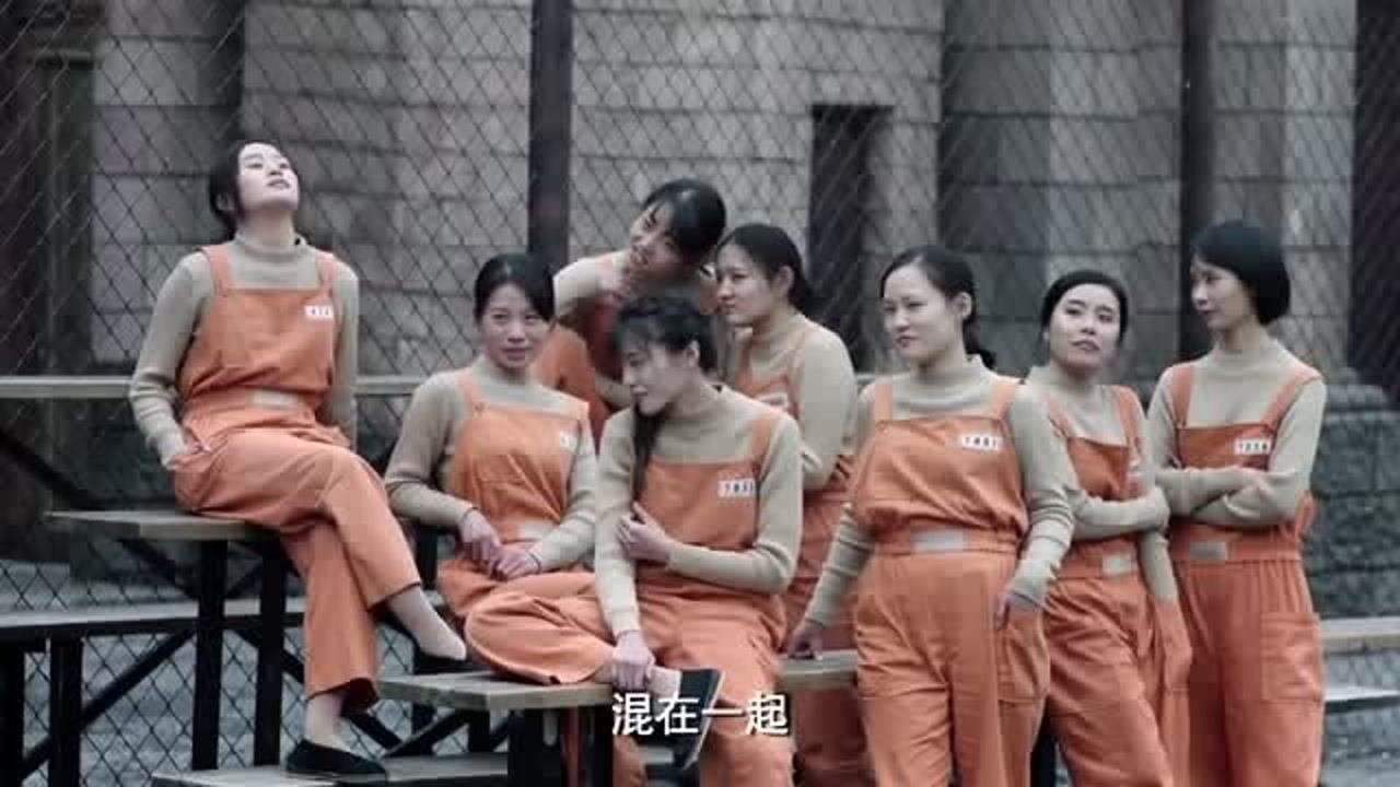 女子監獄男獄警的日常趣事與最新章節揭秘