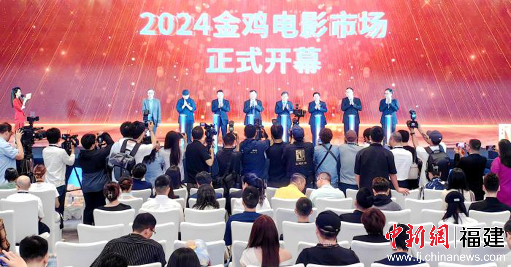 廈門金雞科技新品發布,體驗未來生活,震撼登場的新技術!