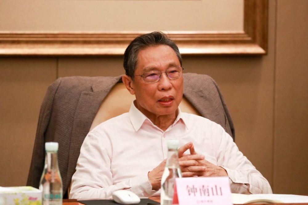 洪濤院士最新力作,揭秘科學之巔的探索之旅