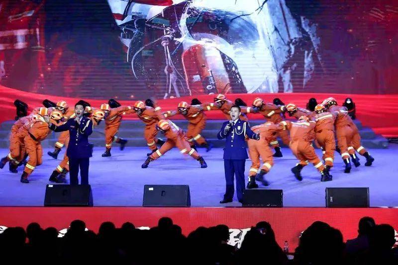 呂二艷嗩吶表演,時代旋律的喚醒