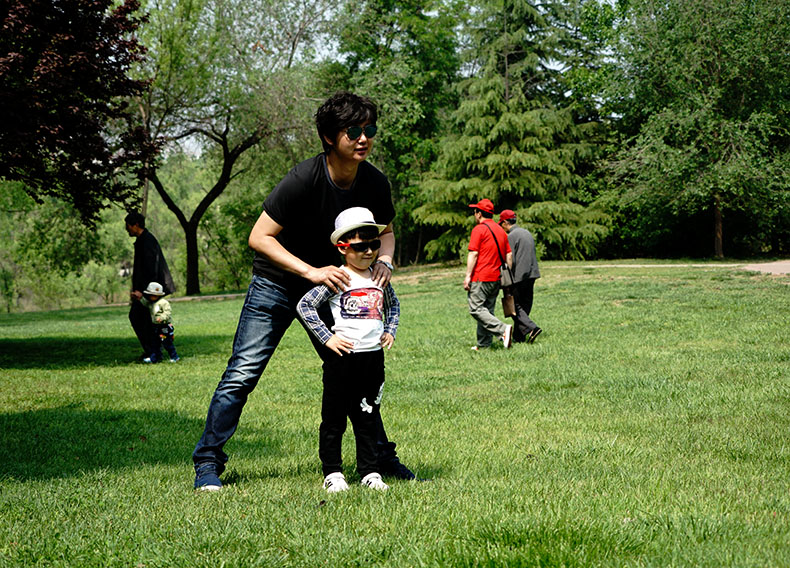 時(shí)代變遷下的父子情深紐帶
