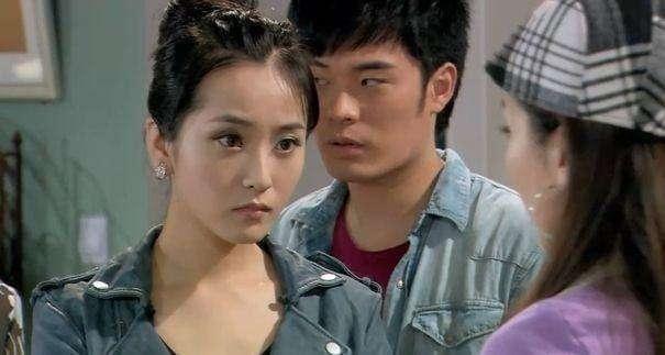 愛情公寓配角演員揭秘與小巷獨特小店探秘