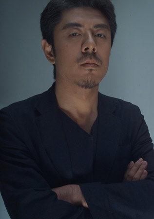 演員馬巖松，演藝之路的閃耀之星