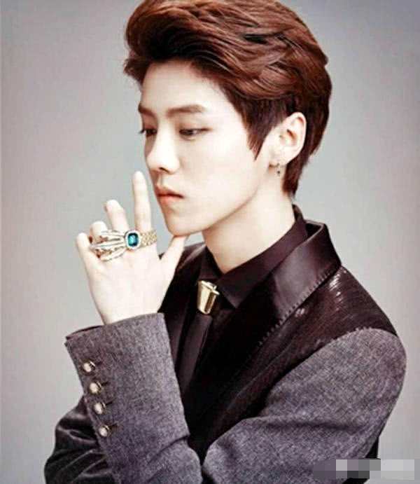 星光下的溫馨日常,明星存儲與粉絲互動的日常記錄