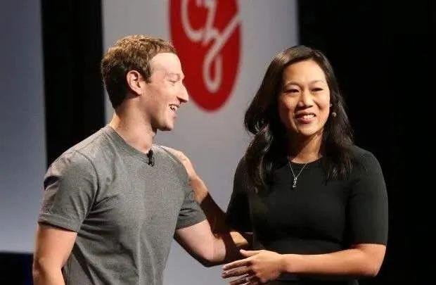 拖油瓶最新潮流，小巷深處的獨特風味美食探索