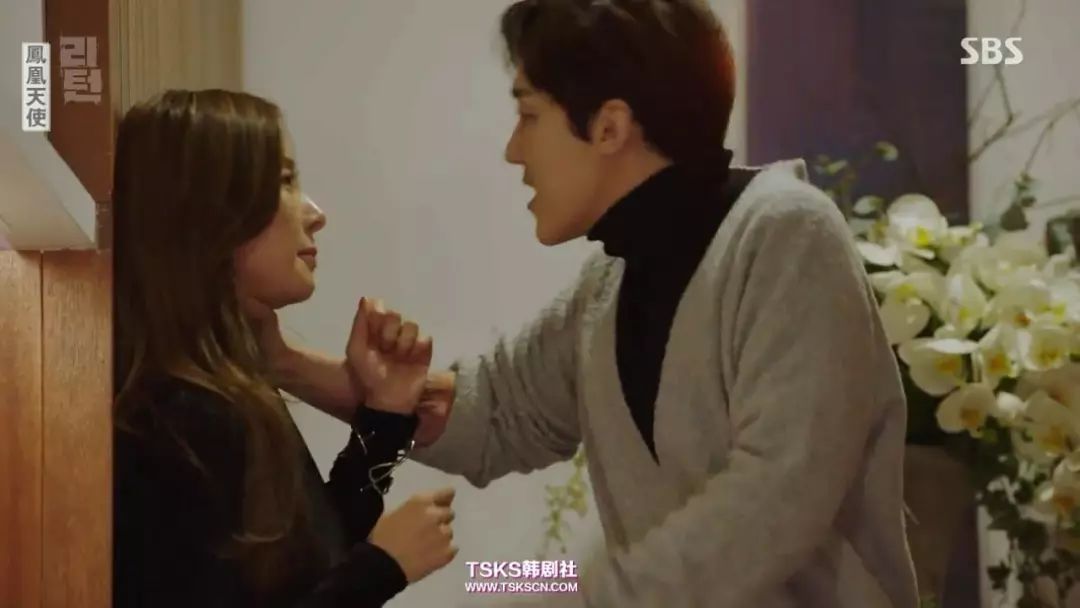 探索未知韓劇風味，小巷特色小店與最新禁播韓劇揭秘