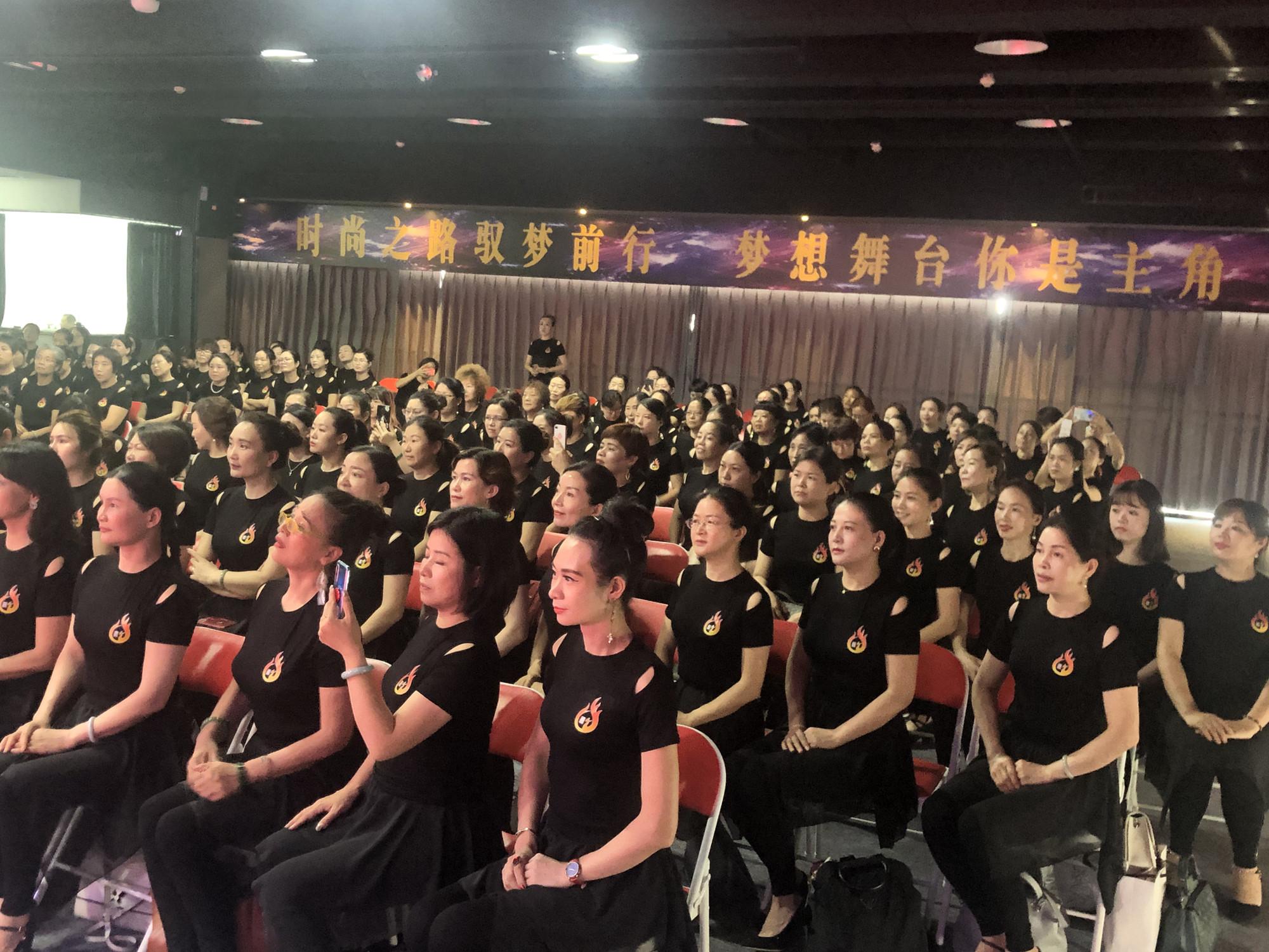 東莞最新翻譯，探索前沿技術(shù)，展現(xiàn)多元文化的獨(dú)特魅力