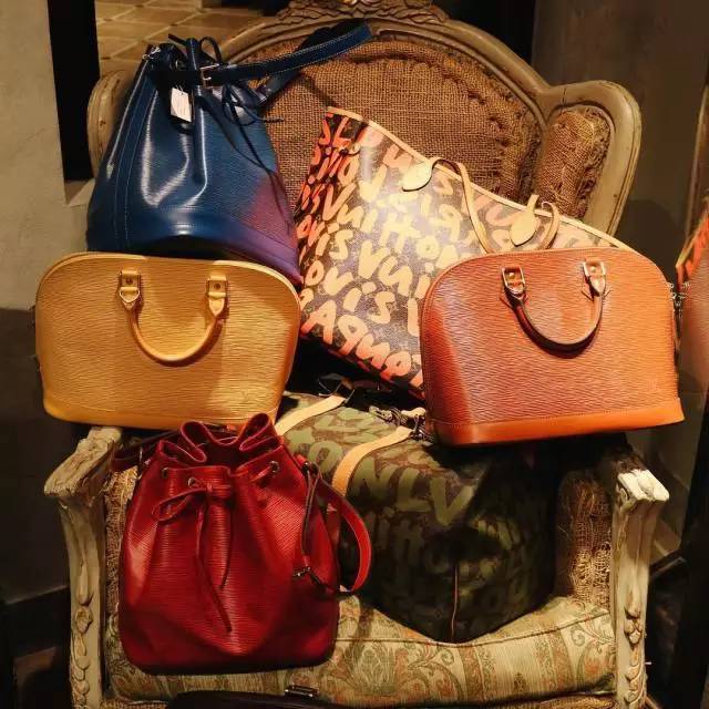 最新中古包，時尚潮流的復古首選